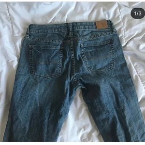 Straight leg blue jeans